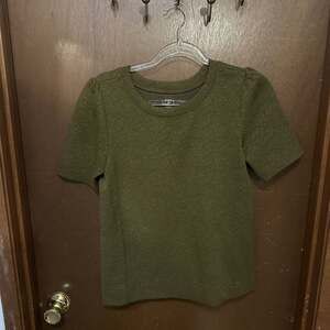 LOFT Olive Green Textured Puff Sleeve Top